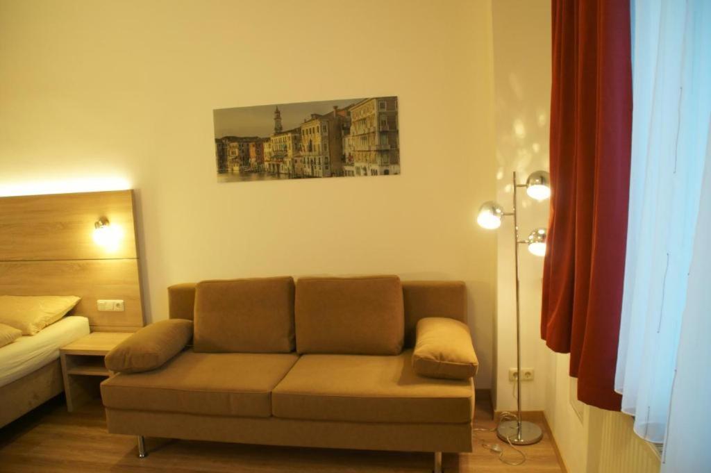 Das Falk Apartmenthaus Núremberg Exterior foto