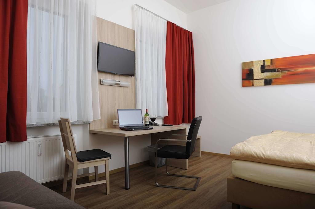 Das Falk Apartmenthaus Núremberg Habitación foto
