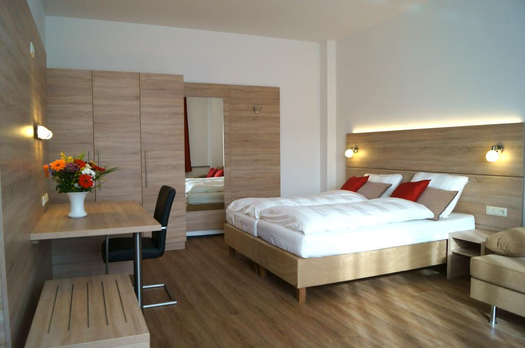 Das Falk Apartmenthaus Núremberg Habitación foto